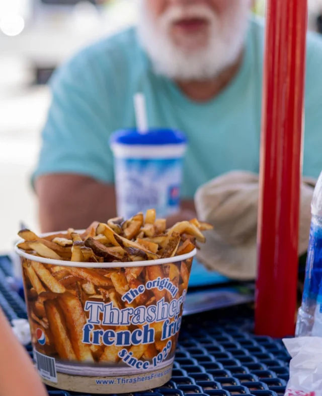 Grab a bucket & share the love! 💙  There's plenty to go around... until there isn't! 😉